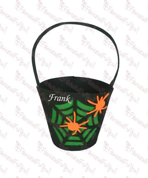 Spiders & Web Felt Bucket