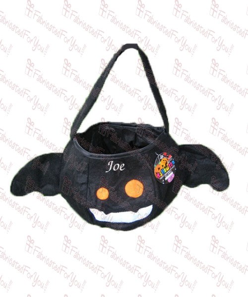 Bat with Wings Felt Bucket